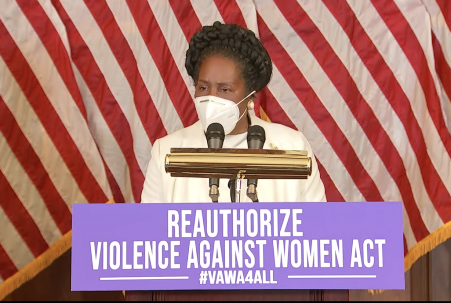 Rep. Shelia Jackson Lee at a press conference